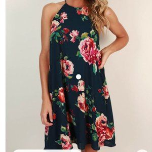 EUC Everly Size Medium Navy Blue Rose Shift Dress